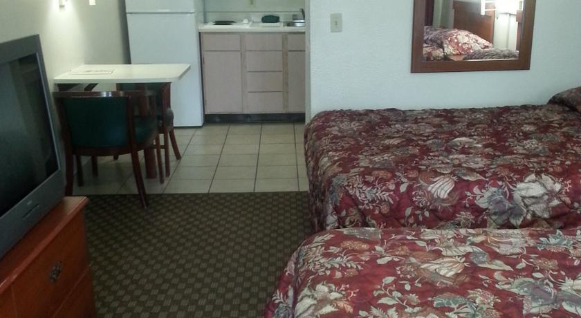 Intown Suites Extended Stay Houston Tx - Westchase الغرفة الصورة